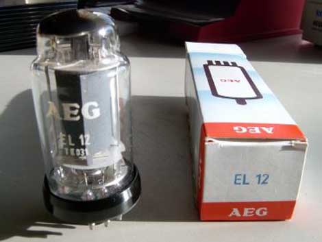 Die EL12 von AEG